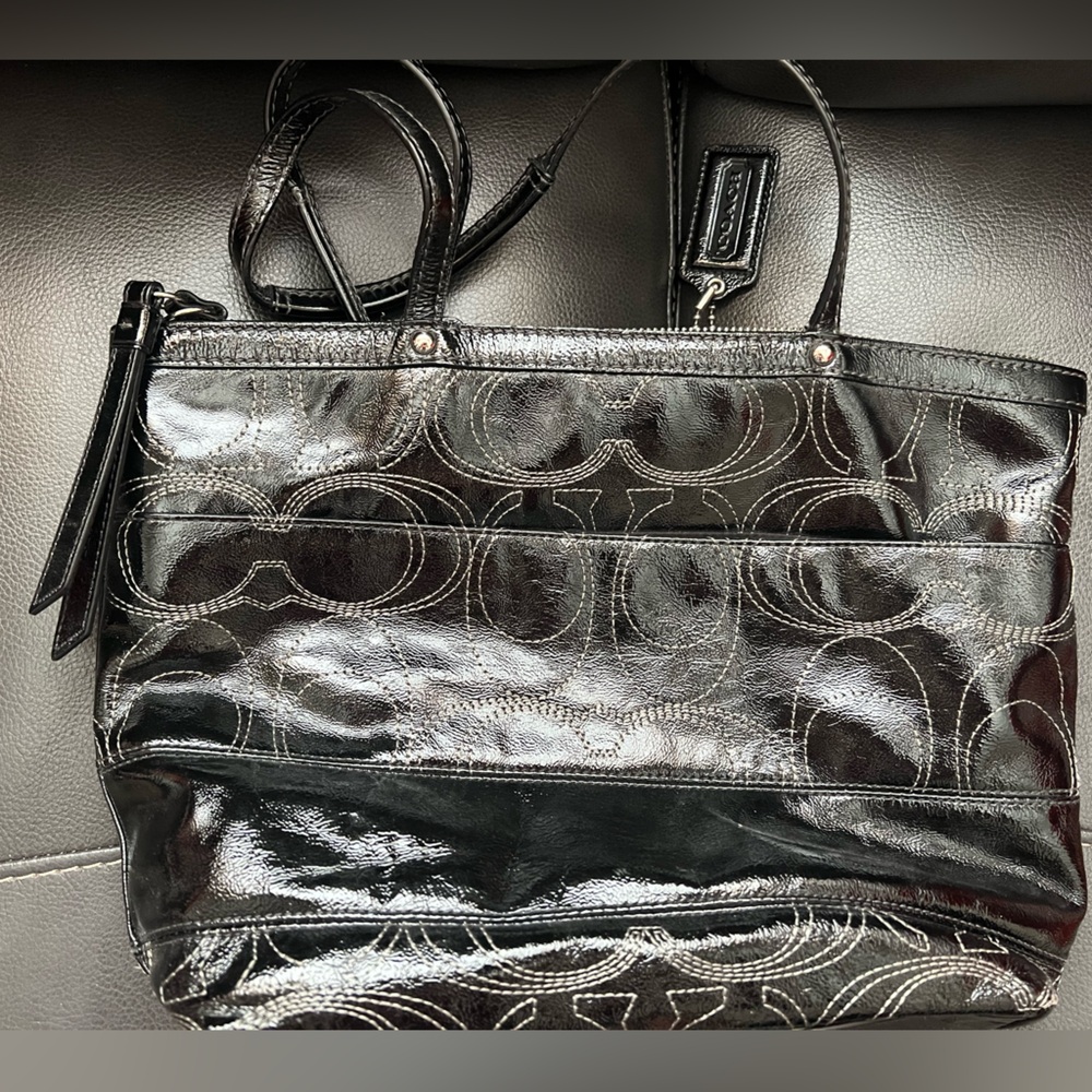 Coach Black Vinyl Shoulder Bag - Picture 6 of 7